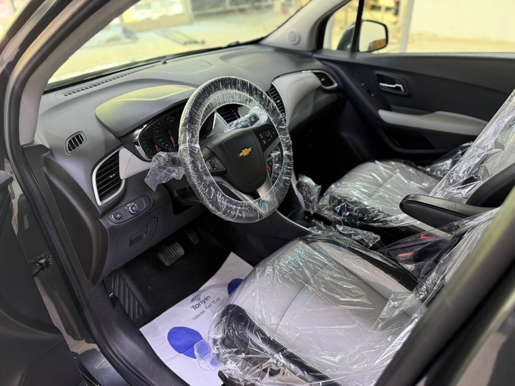 2017 Chevrolet Trax, 1.4L, 144000km - Image 8