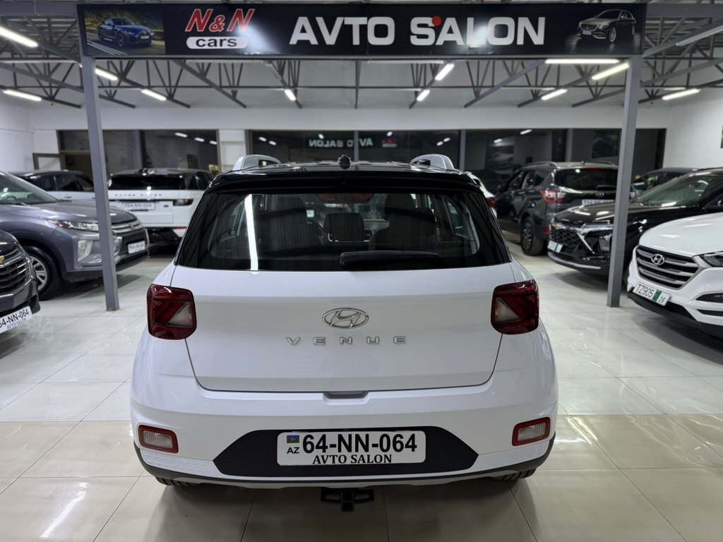 2023 Hyundai Venue, 1.6L, 83000km - Image 5