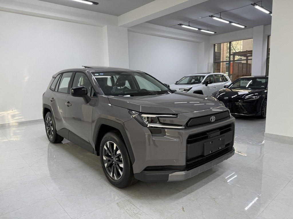2026 Toyota RAV4, 2.0L, 0km - Image 2