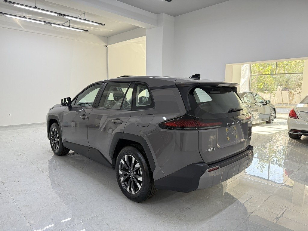 2026 Toyota RAV4, 2.0L, 0km - Image 4