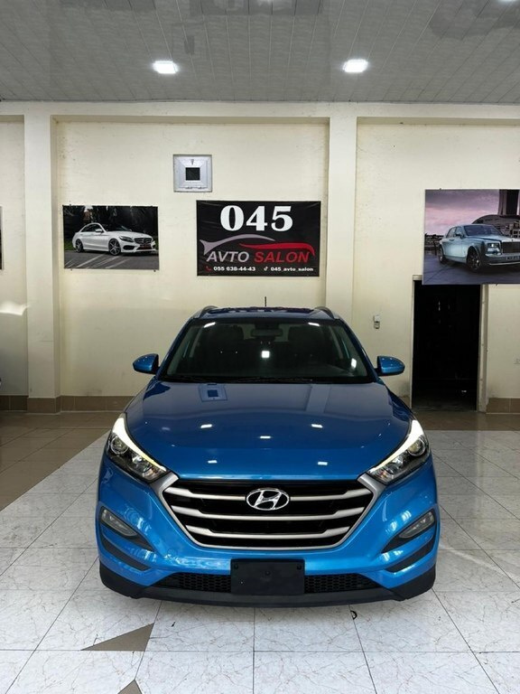 2016 Hyundai Tucson, 2.0L, 296119km - Image 1
