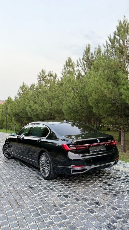 2019 BMW 740, 3.0L, 149500km - Image 11