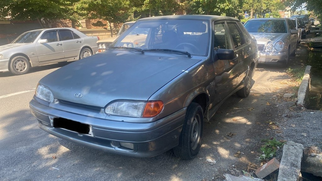 2011 LADA (VAZ) 2115, 1.6L, 153500km - Image 1