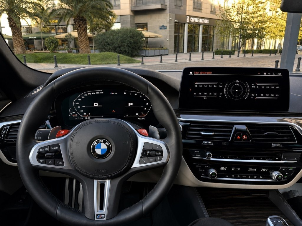 2021 BMW 530e, 2.0L, 54278km - Image 10