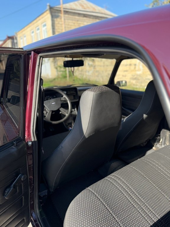 2008 LADA (VAZ) 2107, 1.6L, 61123km - Image 8