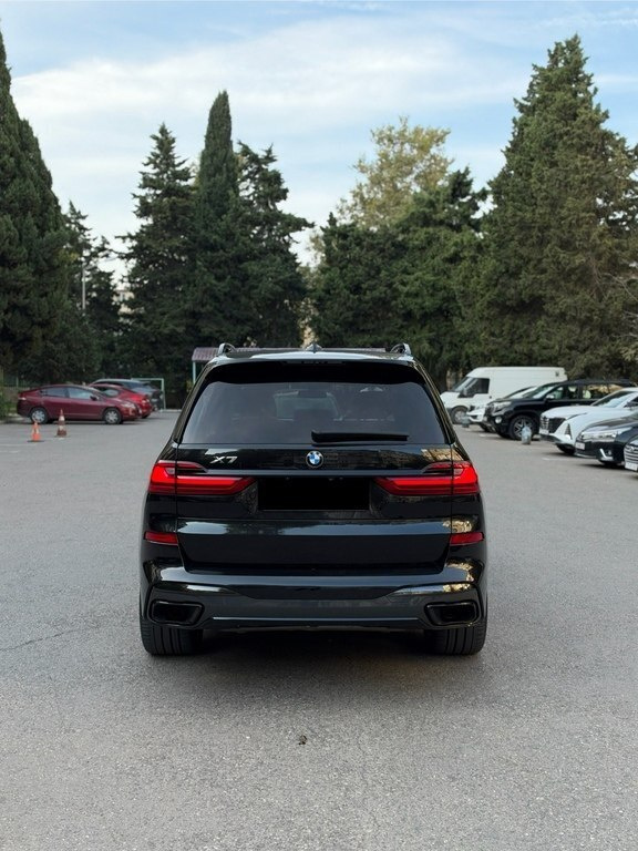 2019 BMW X7, 3.0L, 71500km - Image 5