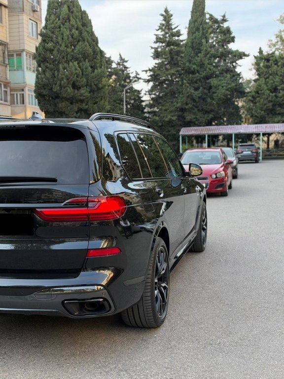 2019 BMW X7, 3.0L, 71500km - Image 6