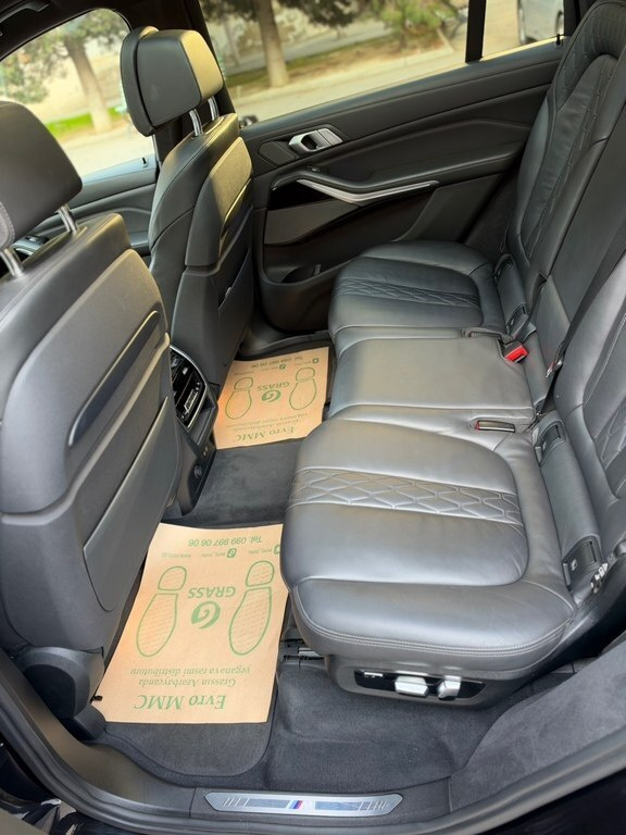 2019 BMW X7, 3.0L, 71500km - Image 7