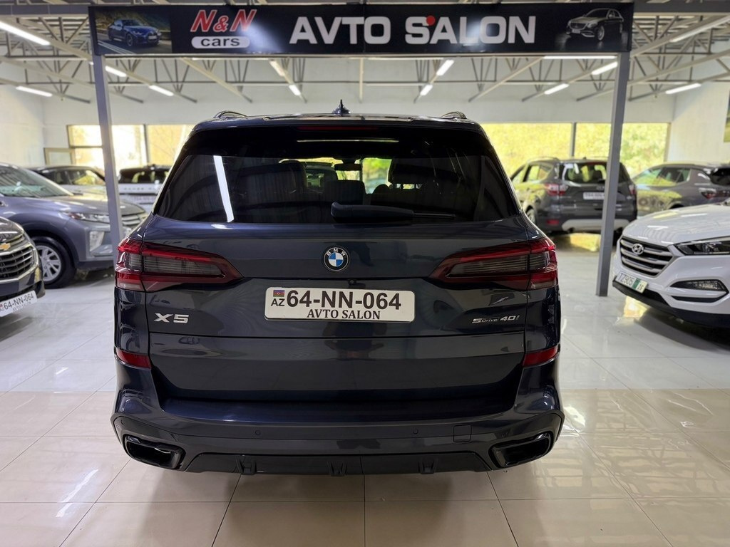 2022 BMW X5, 3.0L, 36000km - Image 5