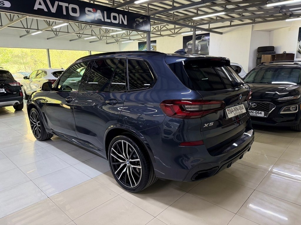 2022 BMW X5, 3.0L, 36000km - Image 7