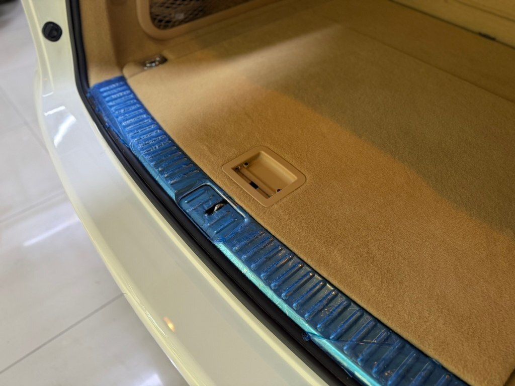 2011 Porsche Cayenne S, 4.8L, 125000km - Image 15