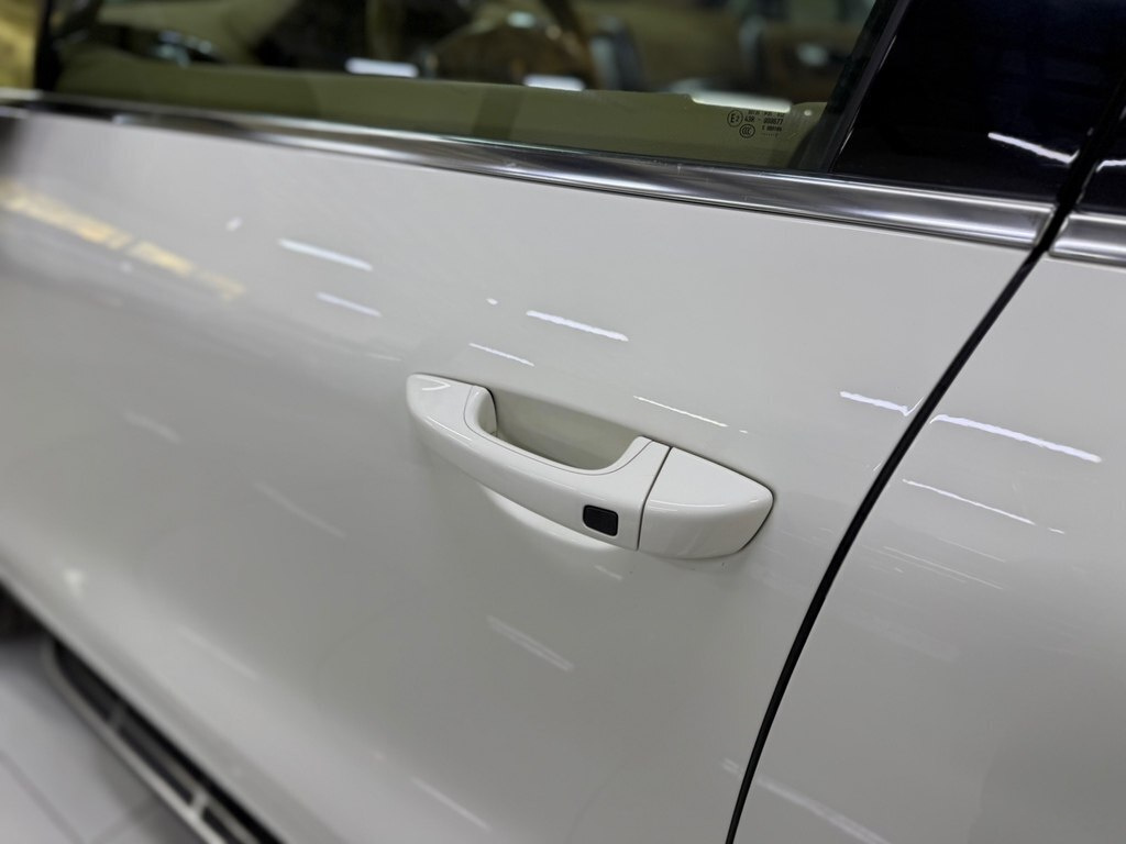 2011 Porsche Cayenne S, 4.8L, 125000km - Image 17