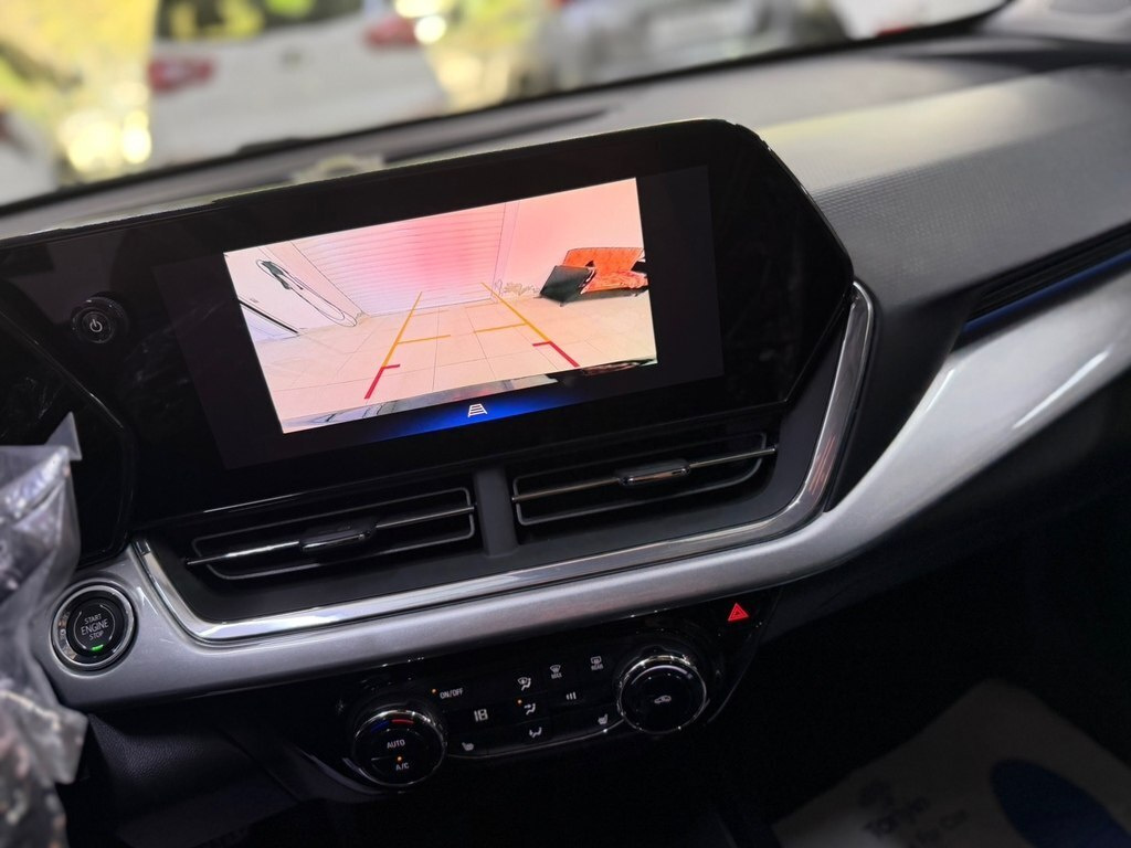 2024 Chevrolet Trax, 1.2L, 41000km - Image 10