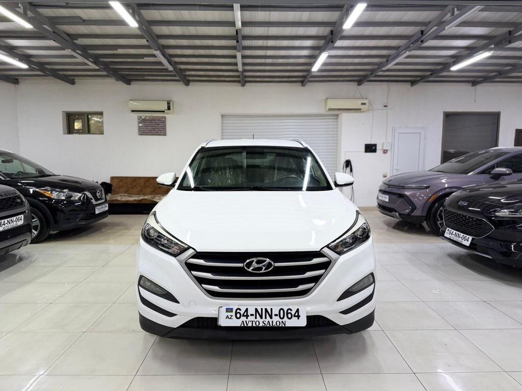 2017 Hyundai Tucson, 1.6L, 119300km - Image 2