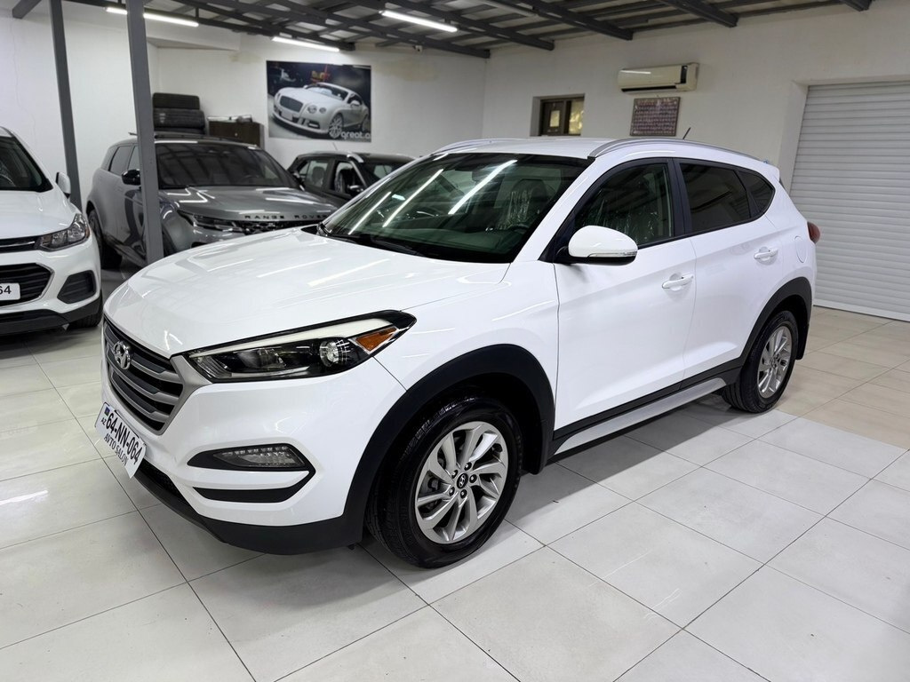2017 Hyundai Tucson, 1.6L, 119300km - Image 4