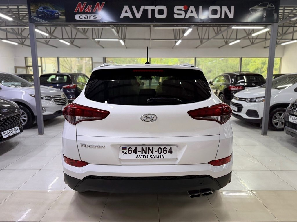 2017 Hyundai Tucson, 1.6L, 119300km - Image 5