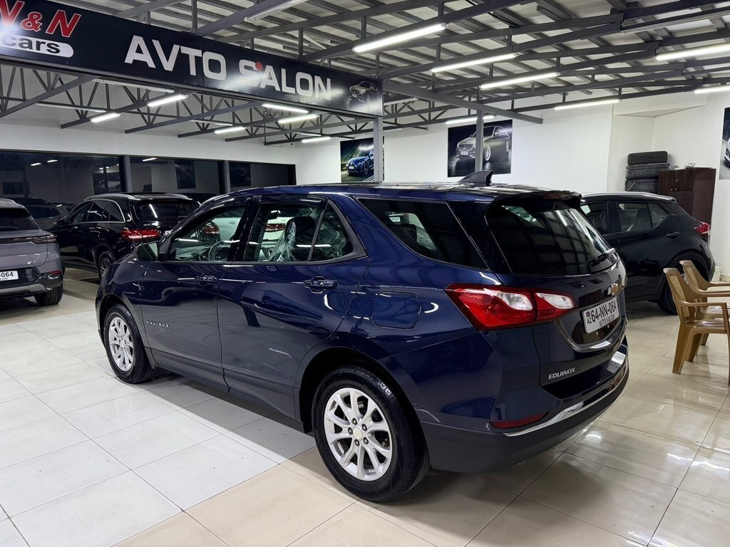 2018 Chevrolet Equinox, 1.5L, 81700km - Image 6