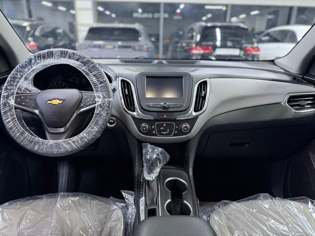 2018 Chevrolet Equinox, 1.5L, 81700km - Image 9