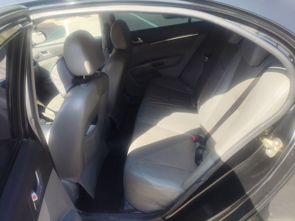 2012 Geely Emgrand EC7, 1.8L, 254780km - Image 12