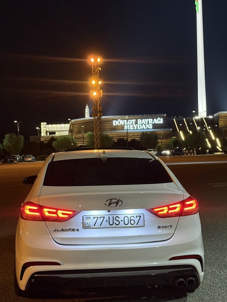 2018 Hyundai Elantra, 1.6L, 146450km - Image 6