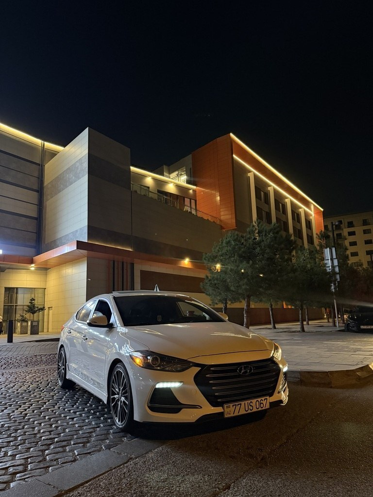 2018 Hyundai Elantra, 1.6L, 146450km - Image 7