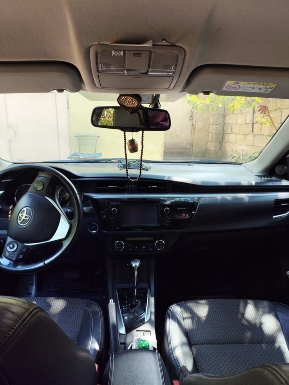 2014 Toyota Corolla, 1.6L, 181126km - Image 7