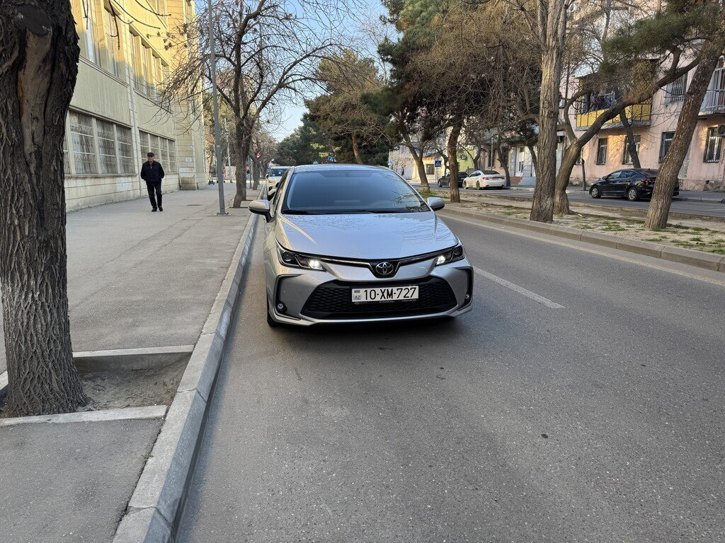2023 Toyota Corolla, 1.6L, 42000km - Image 3