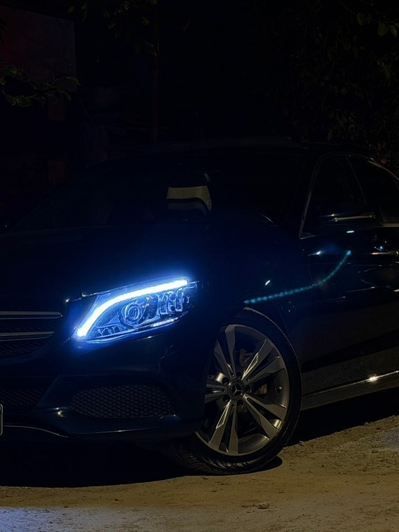 2018 Mercedes C 300, 2.0L, 117000km - Image 21