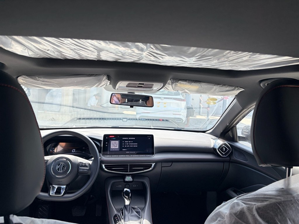 2026 MG 5, 1.5L, 0km - Image 12