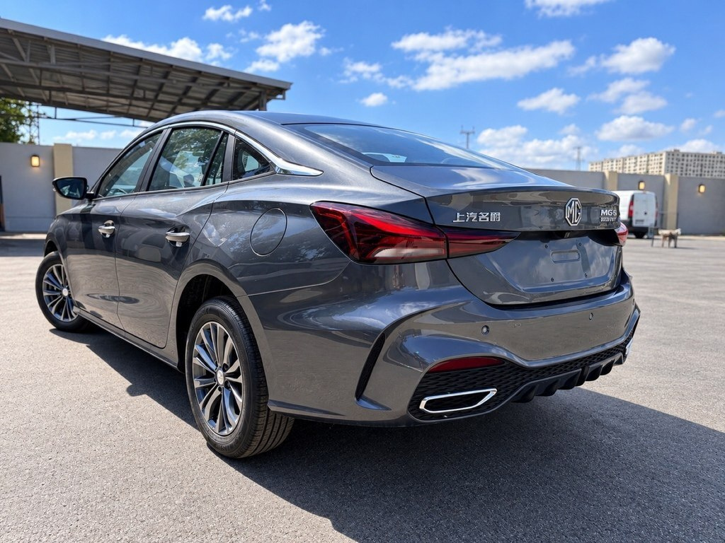 2026 MG 5, 1.5L, 0km - Image 9