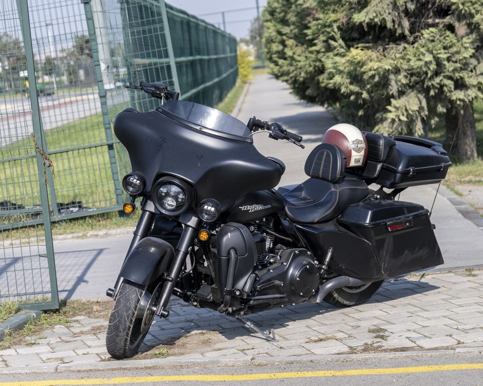 2010 Harley‑Davidson FLHX Street Glide, 1.6L, 35000km - Image 1
