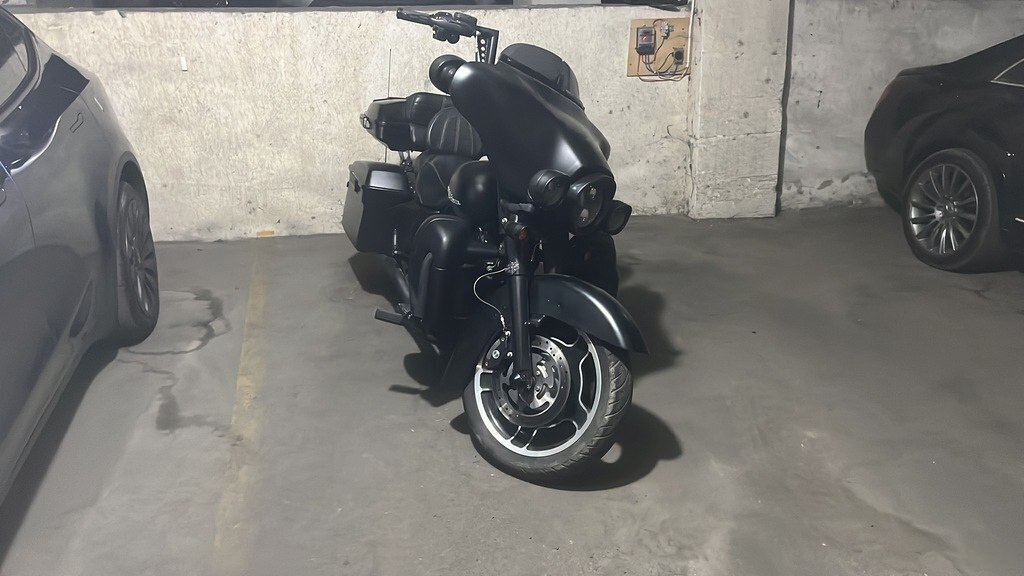 2010 Harley‑Davidson FLHX Street Glide, 1.6L, 35000km - Image 6