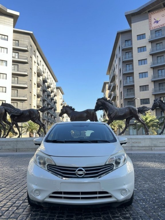 2015 Nissan Note, 1.2L, 73350km - Image 1
