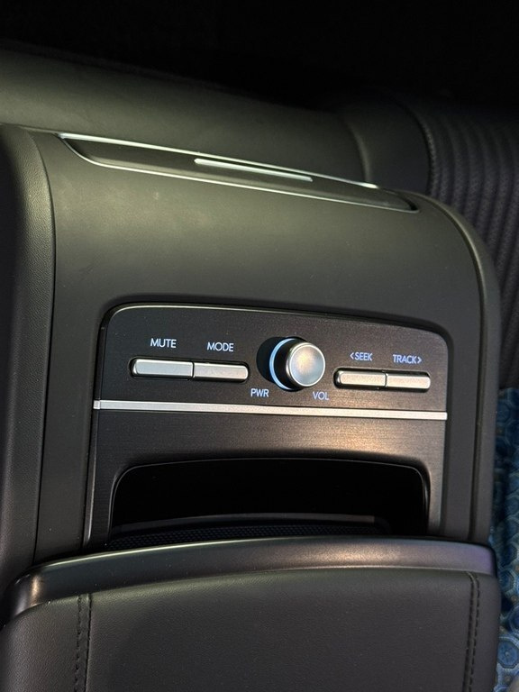 2023 Hyundai Grandeur, 1.6L, 36300km - Image 13