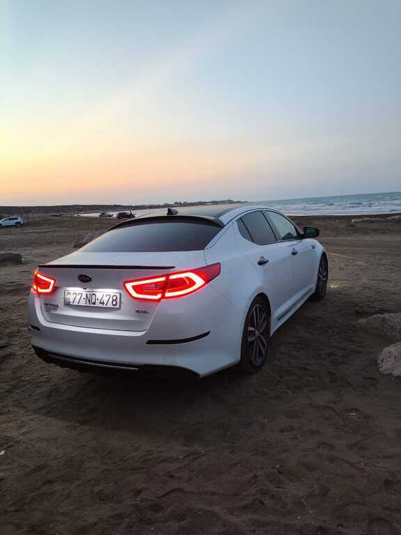 2015 Kia Optima, 2.0L, 217000km - Image 5