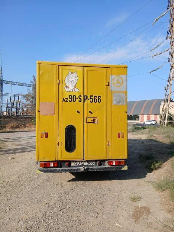 2001 Mercedes Sprinter 515, 2.2L, 295000km - Image 13