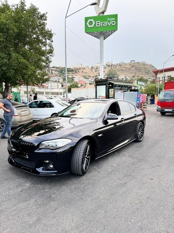 2012 BMW 520, 2.0L, 178500km - Image 2