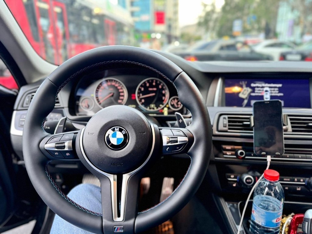 2012 BMW 520, 2.0L, 178500km - Image 6