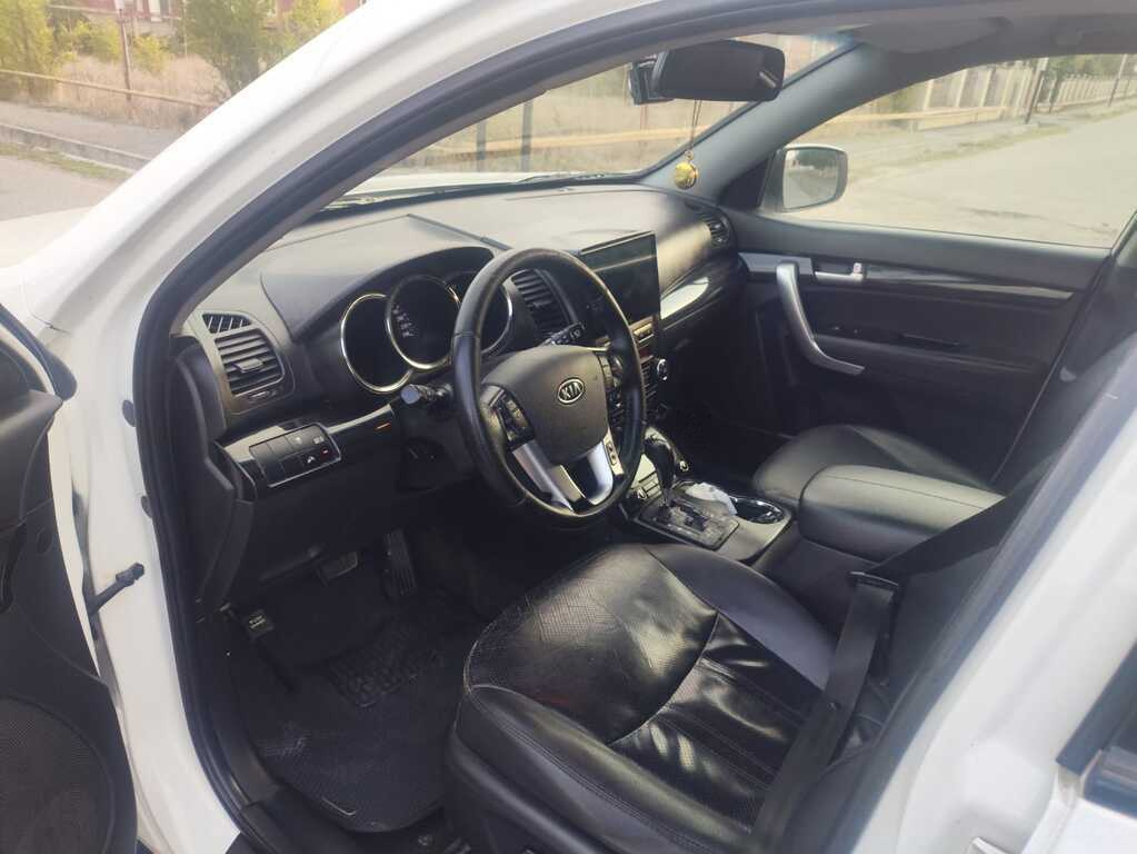 2010 Kia Sorento, 2.0L, 223000km - Image 14