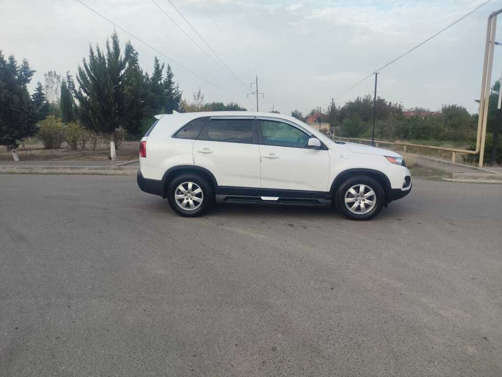 2010 Kia Sorento, 2.0L, 223000km - Image 10