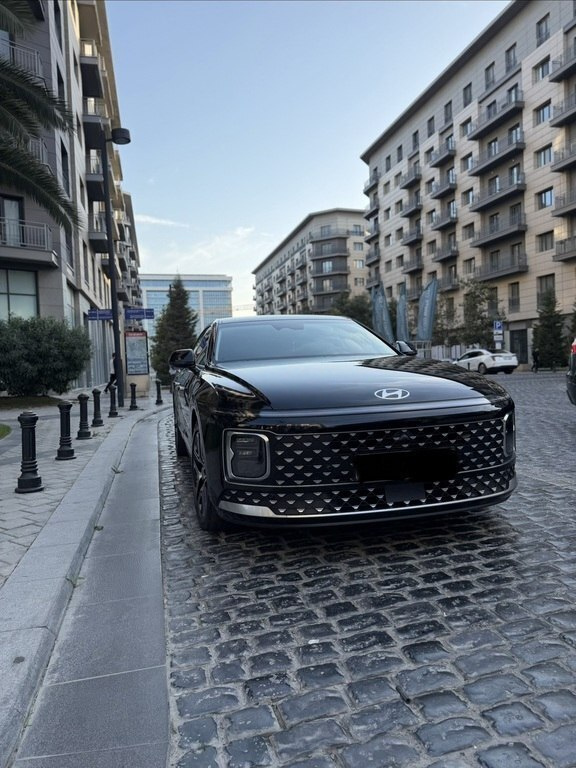 2023 Hyundai Grandeur, 1.6L, 41000km - Image 3