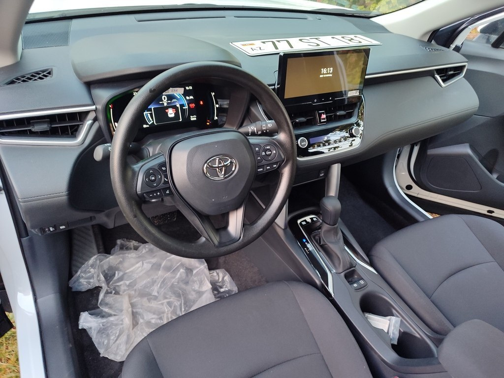 2025 Toyota Corolla Cross, 2.0L, 0km - Image 11