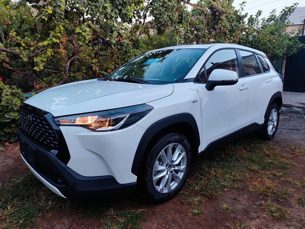 2025 Toyota Corolla Cross, 2.0L, 0km - Image 6