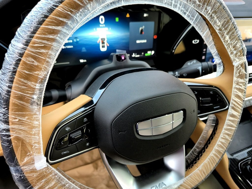 2026 Geely Monjaro, 1.5L, 0km - Image 32