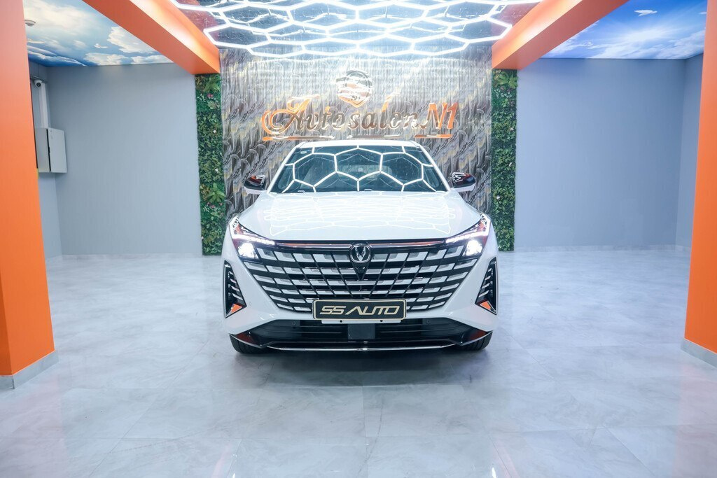2025 Changan Uni-Z, 1.5L, 0km - Image 1