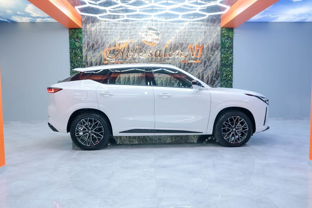 2025 Changan Uni-Z, 1.5L, 0km - Image 4