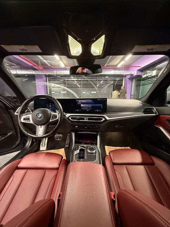 2022 BMW 330e, 2.0L, 36700km - Image 8