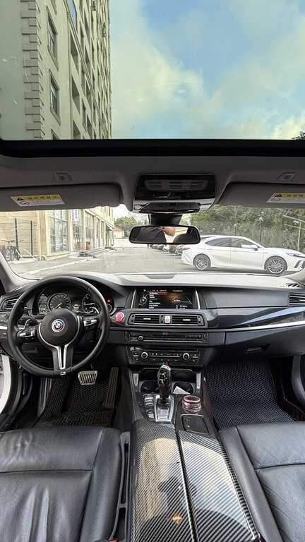 2015 BMW 520d, 2.0L, 249000km - Image 13