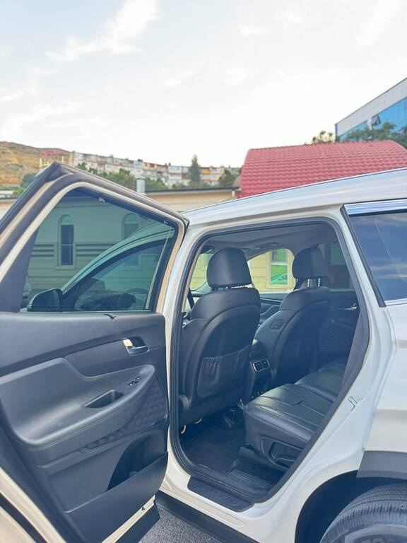2023 Hyundai Santa Fe, 1.6L, 48500km - Image 15