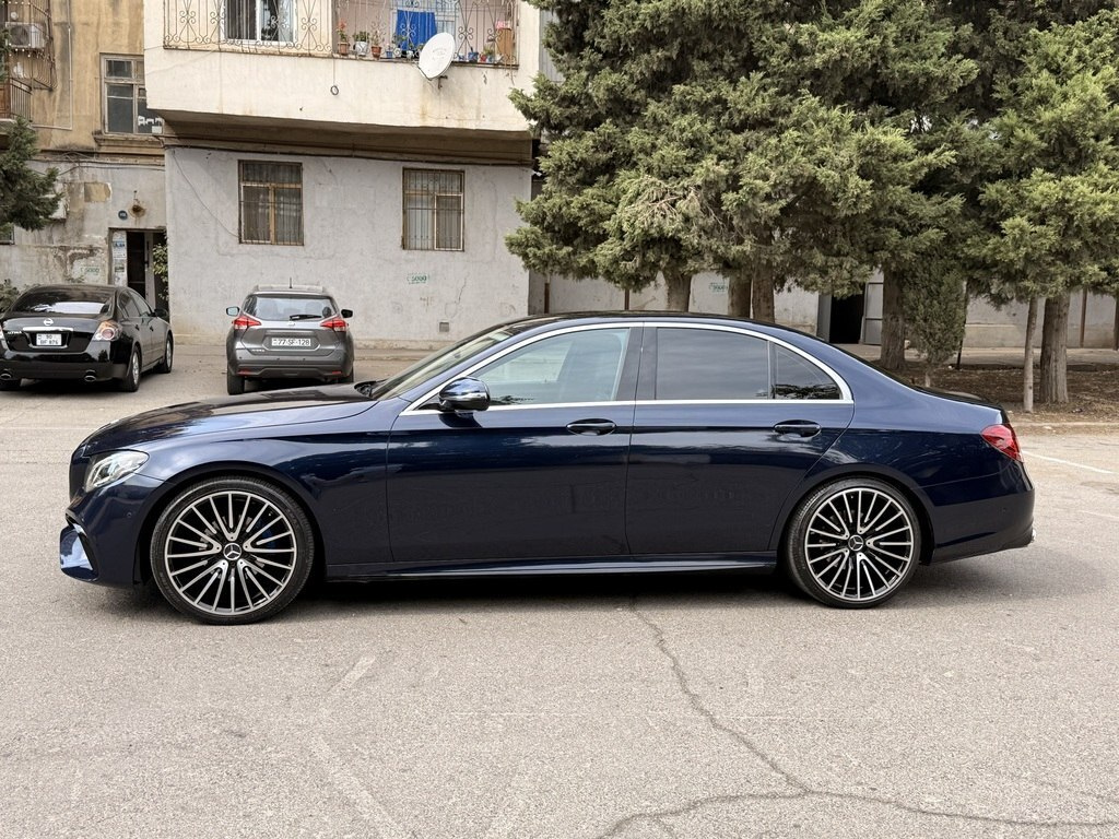 2017 Mercedes E 220 d, 2.0L, 357000km - Image 7
